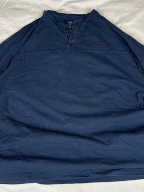 Retrofit Men's Navy Long-Sleeve Henley